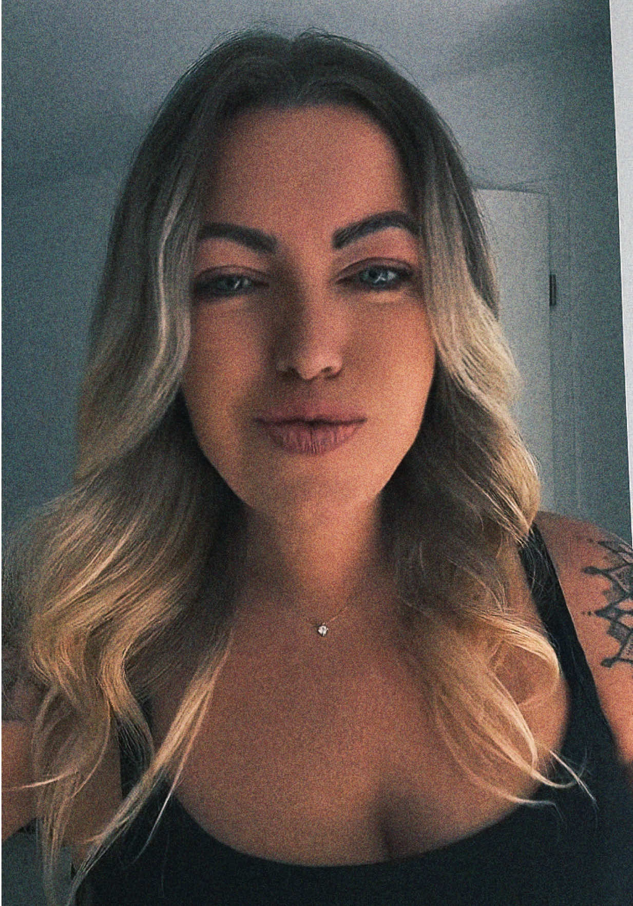 @Dominique