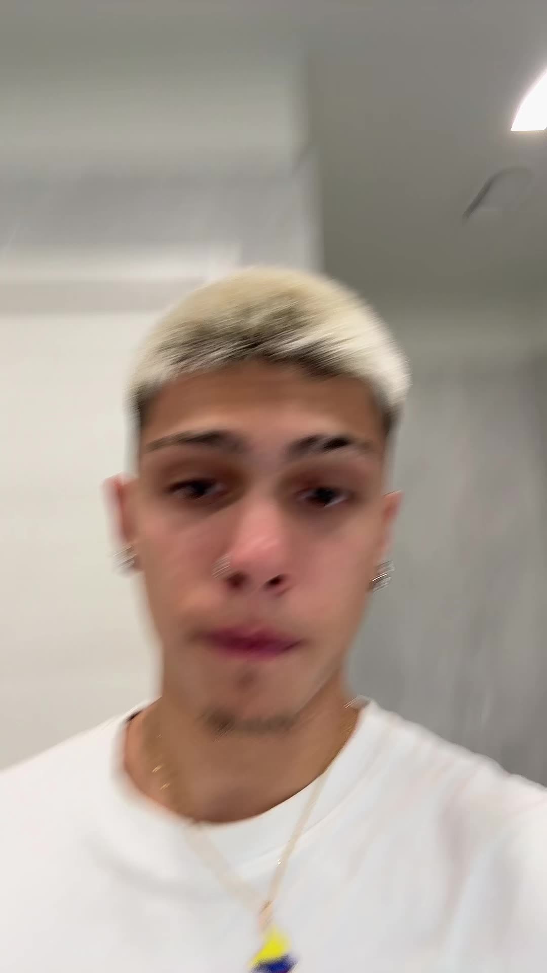 @๐๐๐ต๐ช๐ท