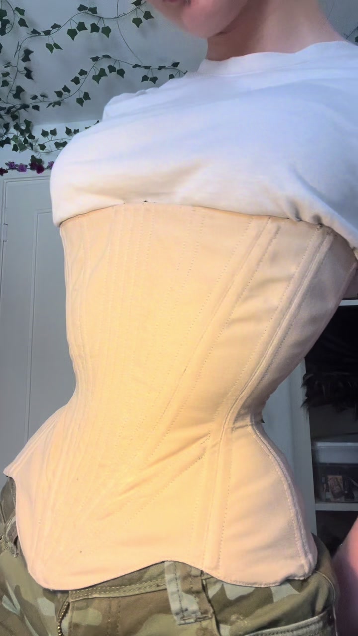 @purpl3_m0th