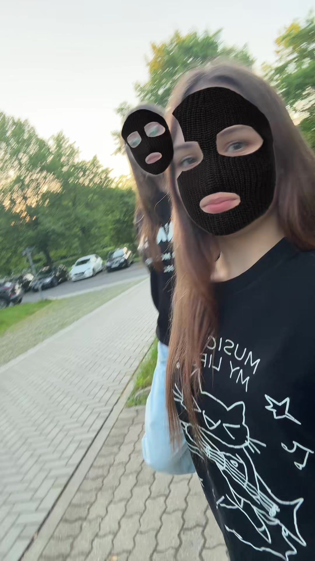@Карасььь