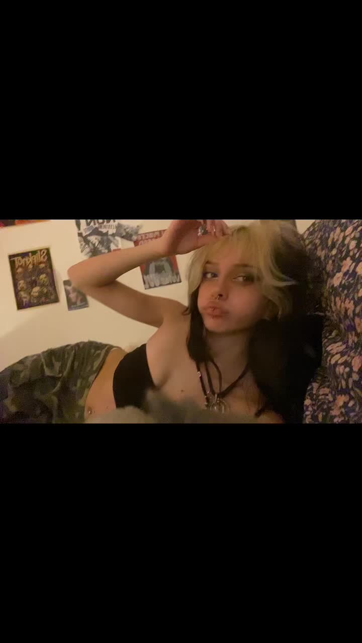 @𝖛𝖎𝖈𝖙𝖔𝖗𝖎𝖆