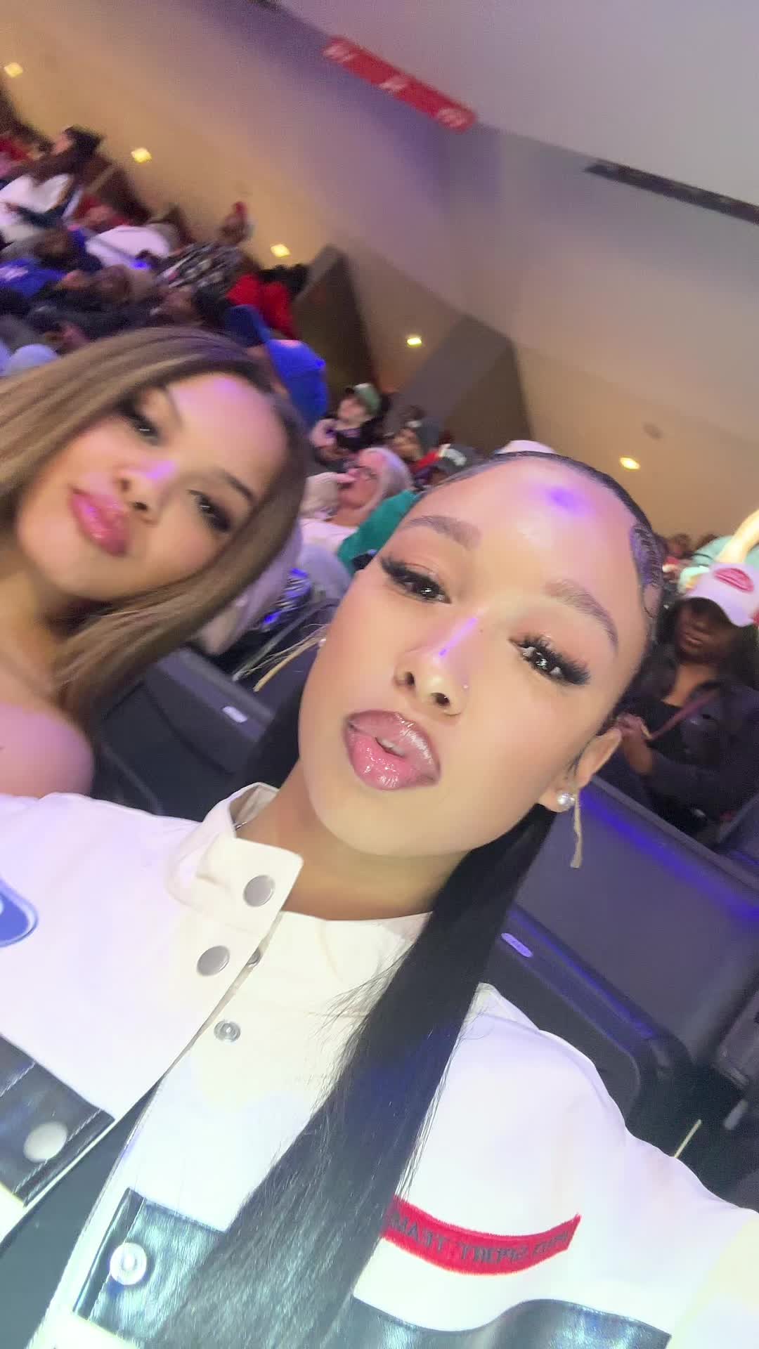 @Sexcsfanpage
