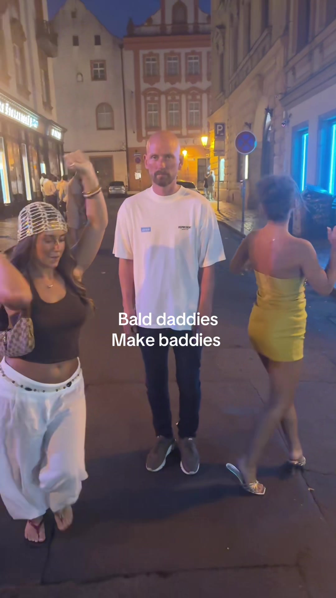 @𝐃𝐀𝐈𝐒𝐘