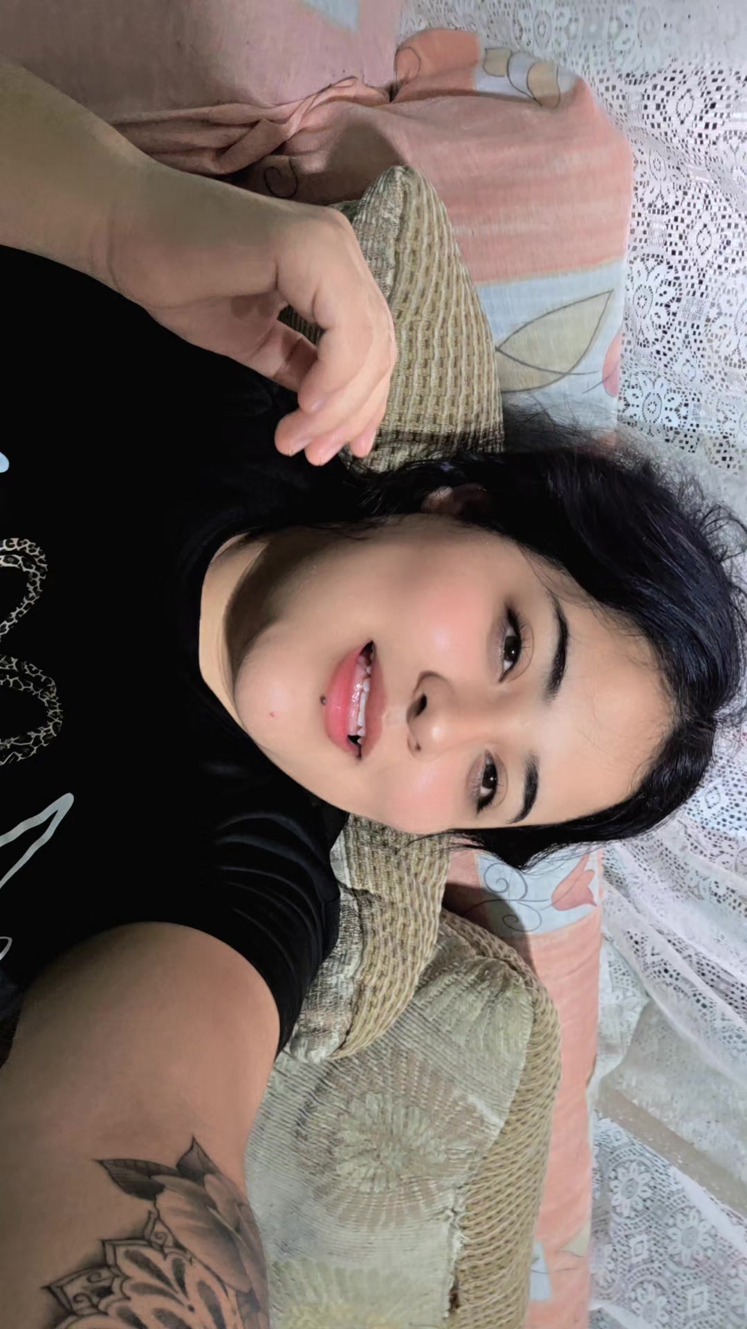 @Lucero Flores22