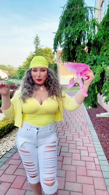 @Yerlena Bella
