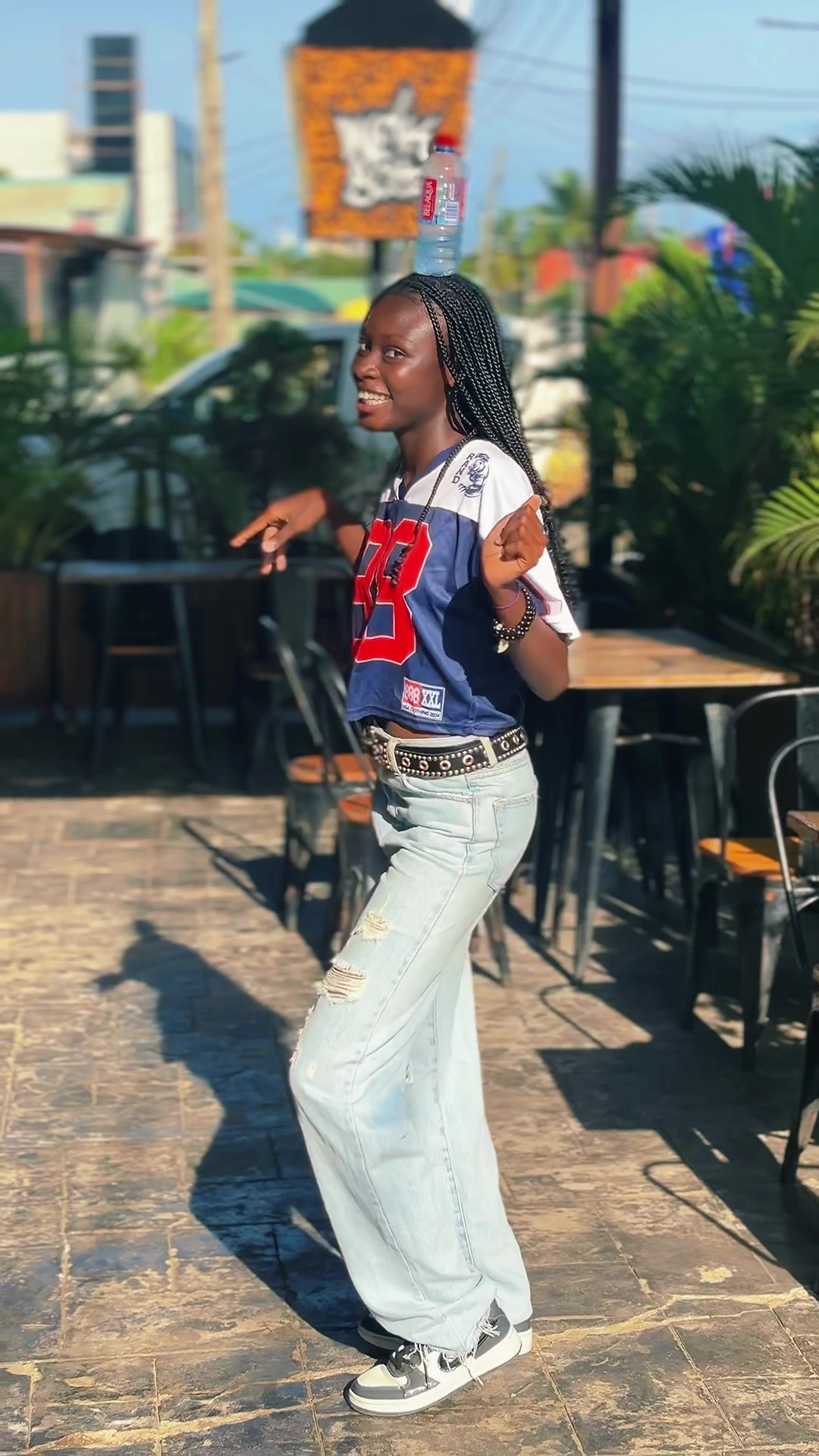 @afrochichi