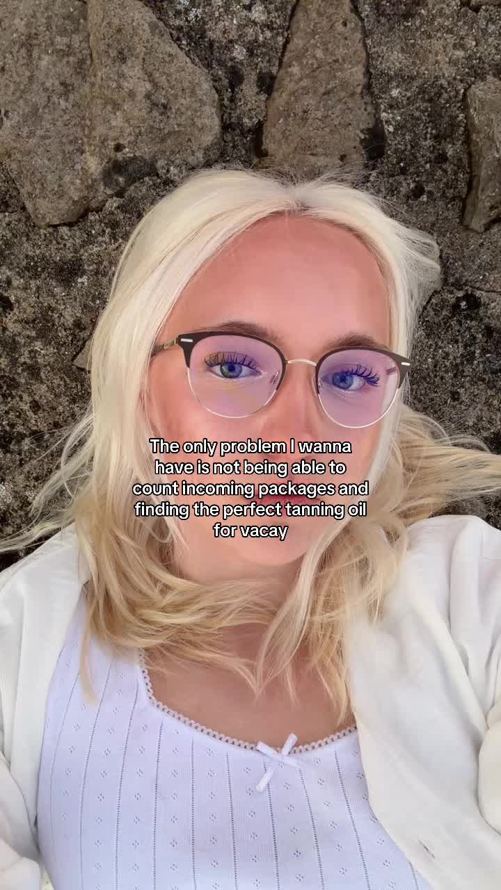 @ALINA | UGC Creator