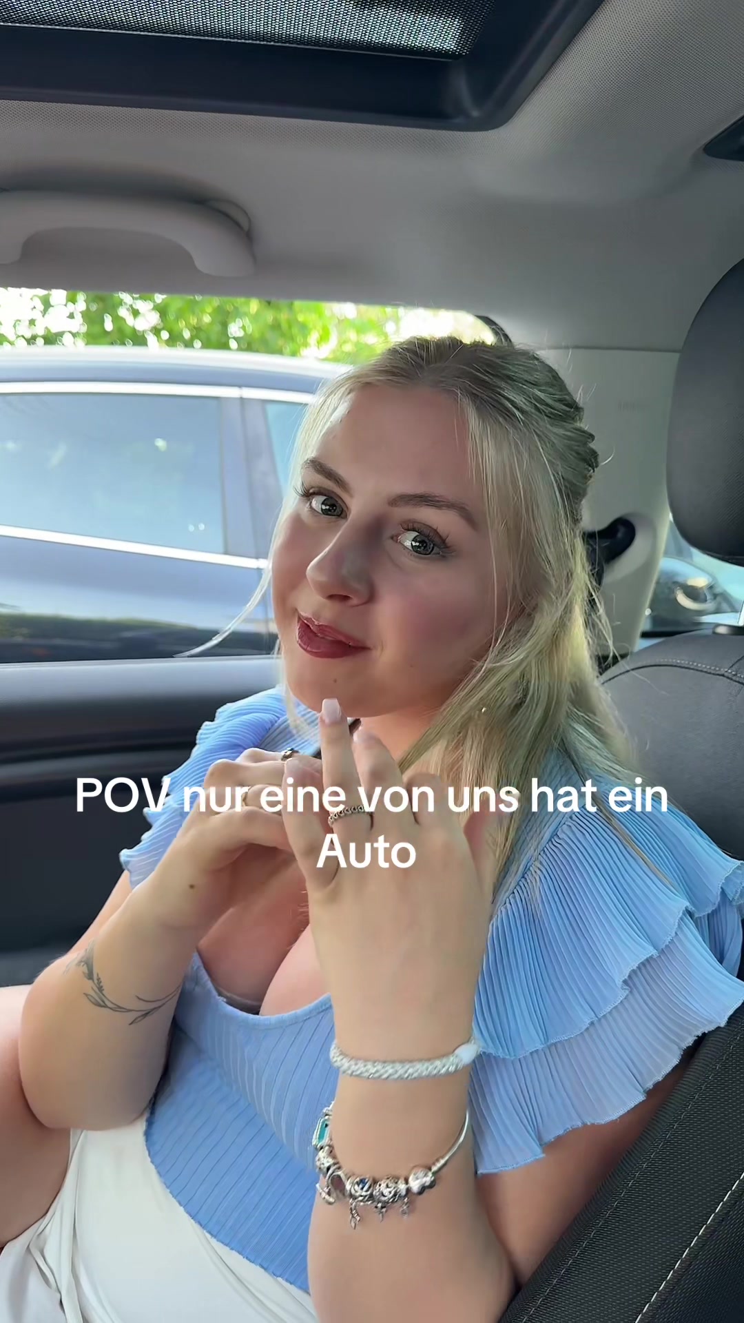 @poli