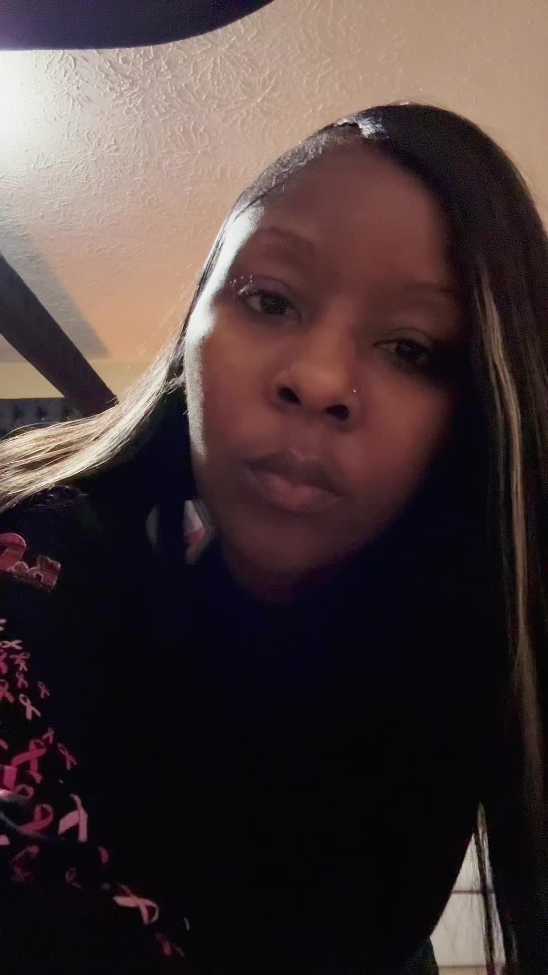 @_qlester