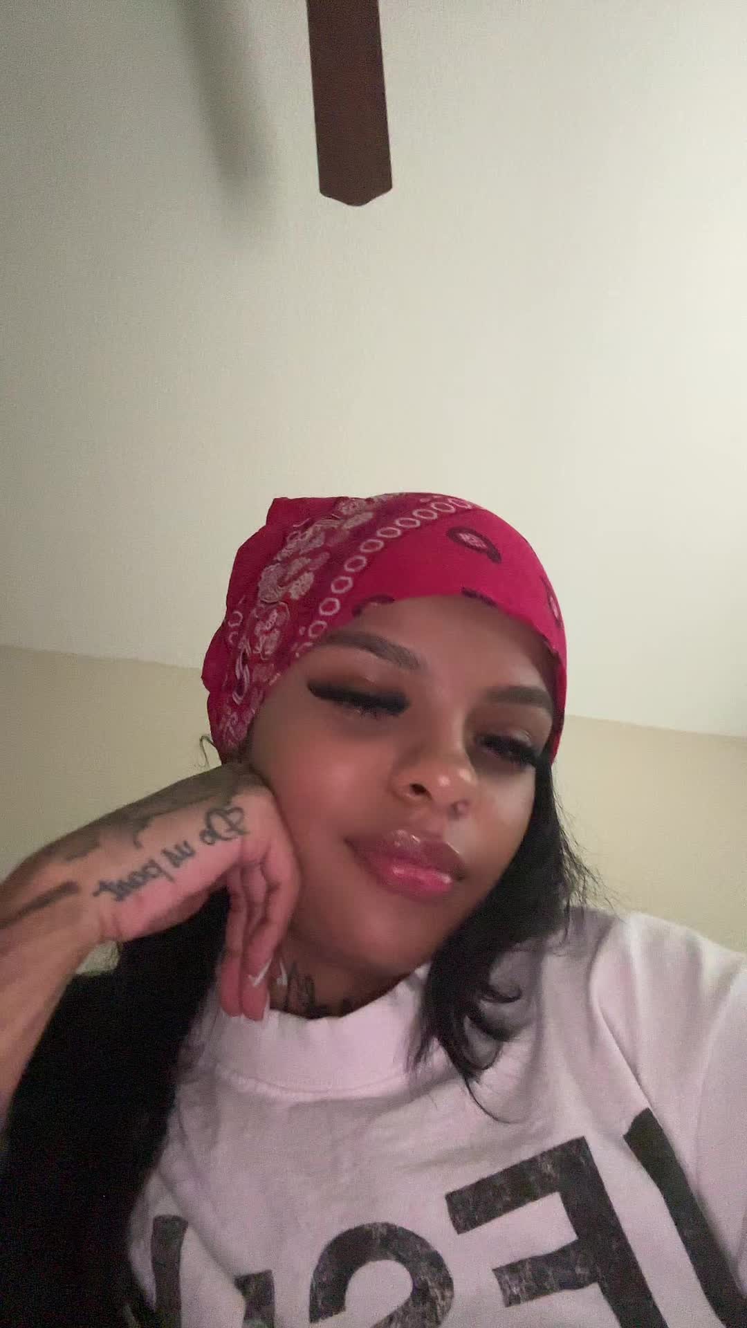 @Aaliyah