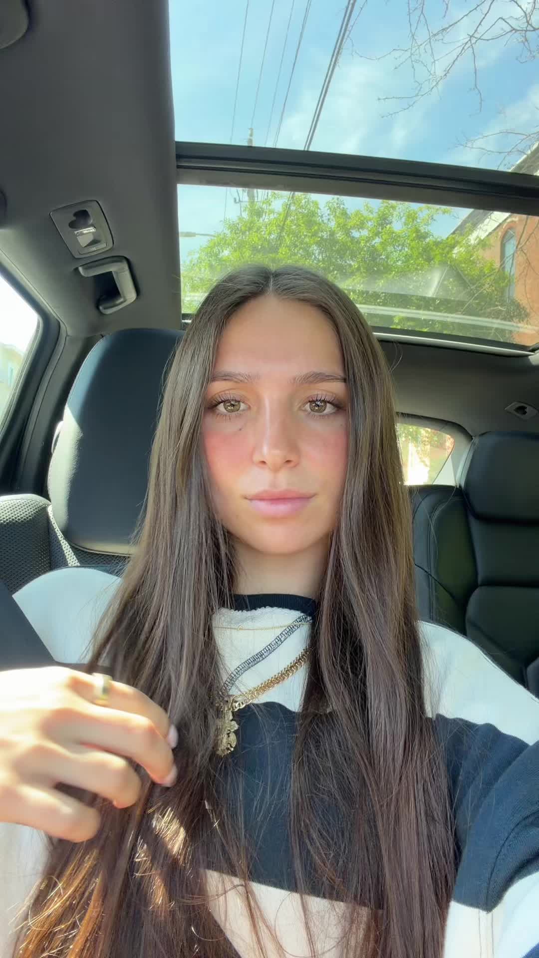 @ZIVANA⚡️