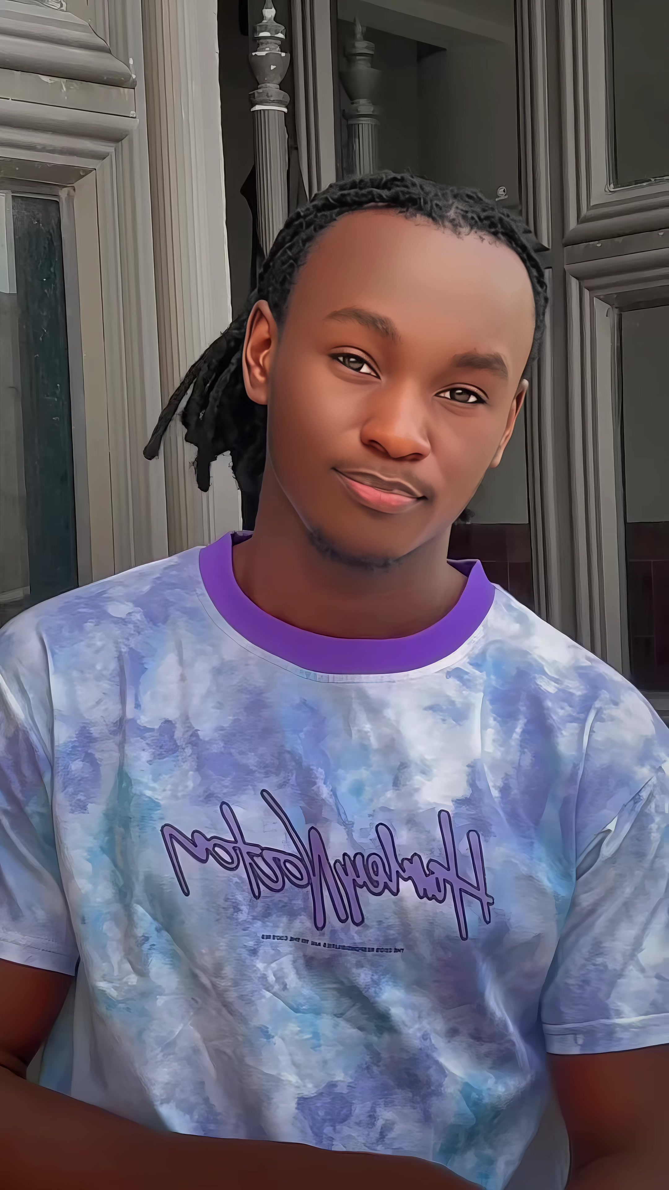 @1collinstik