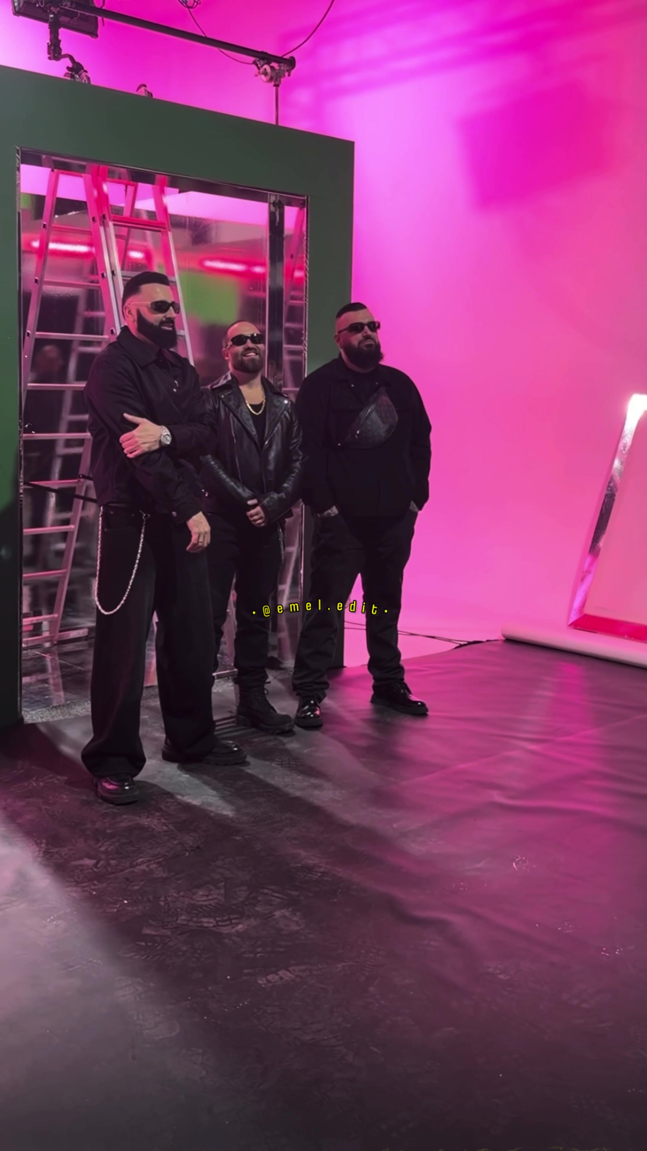 @🎶
