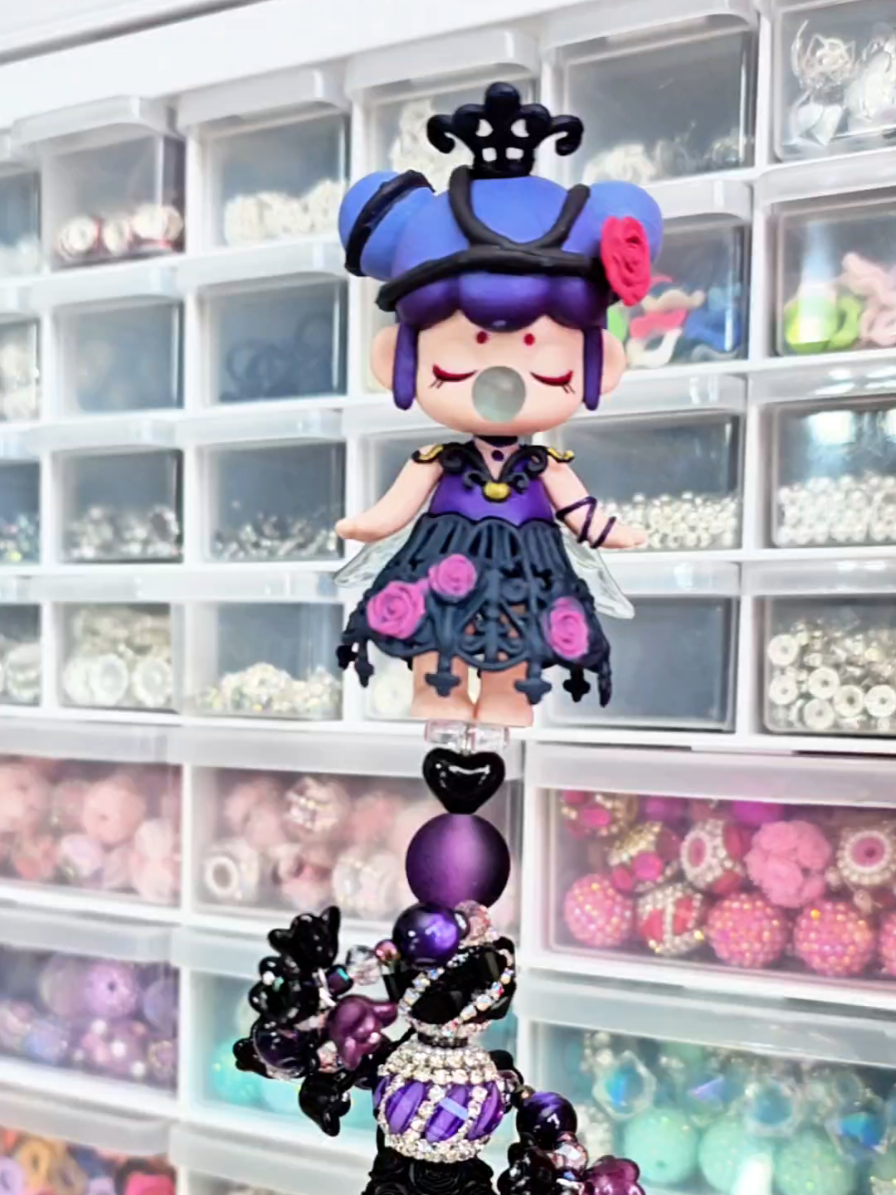 @Happy Little Finds