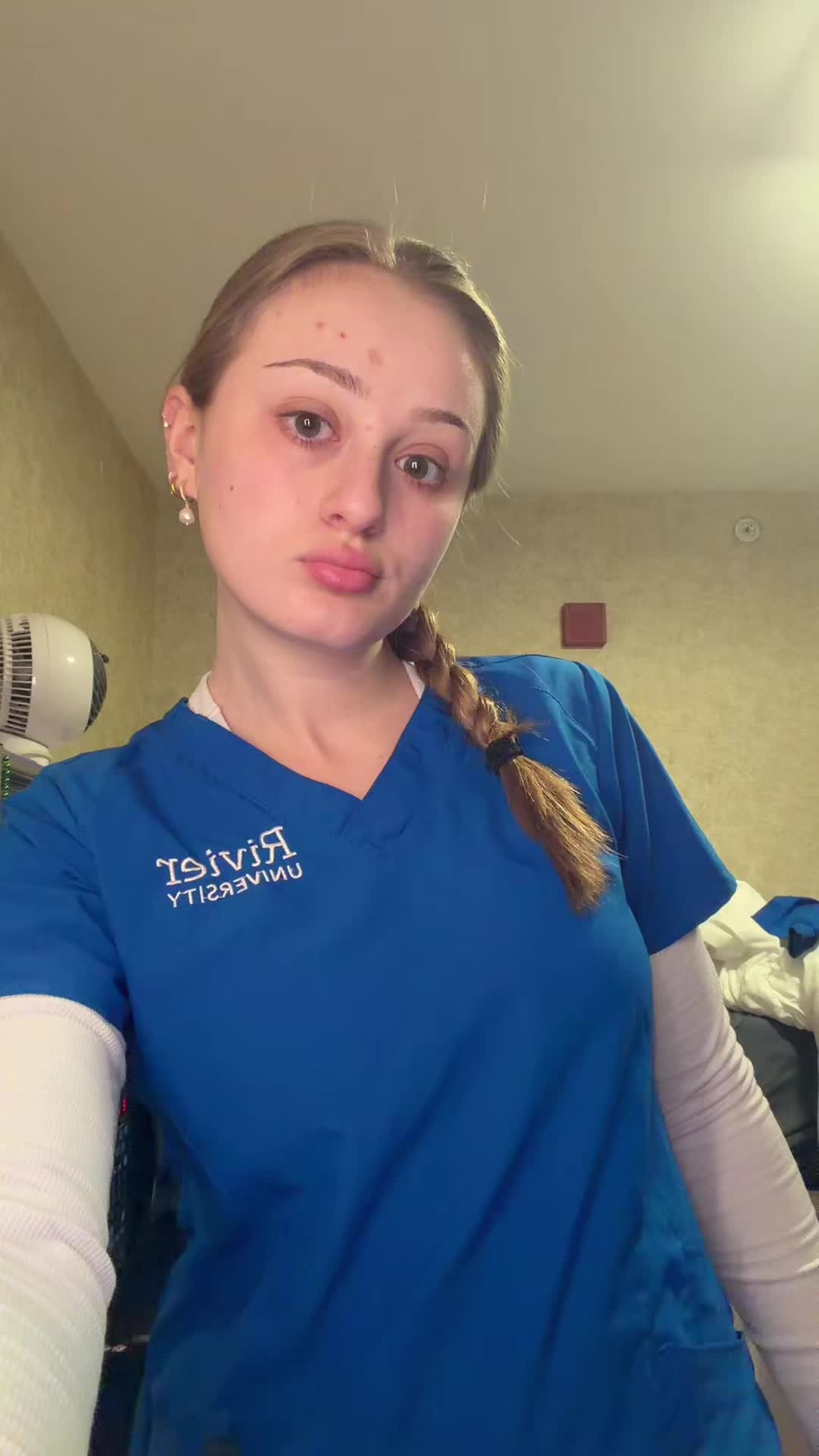 @Ayla
