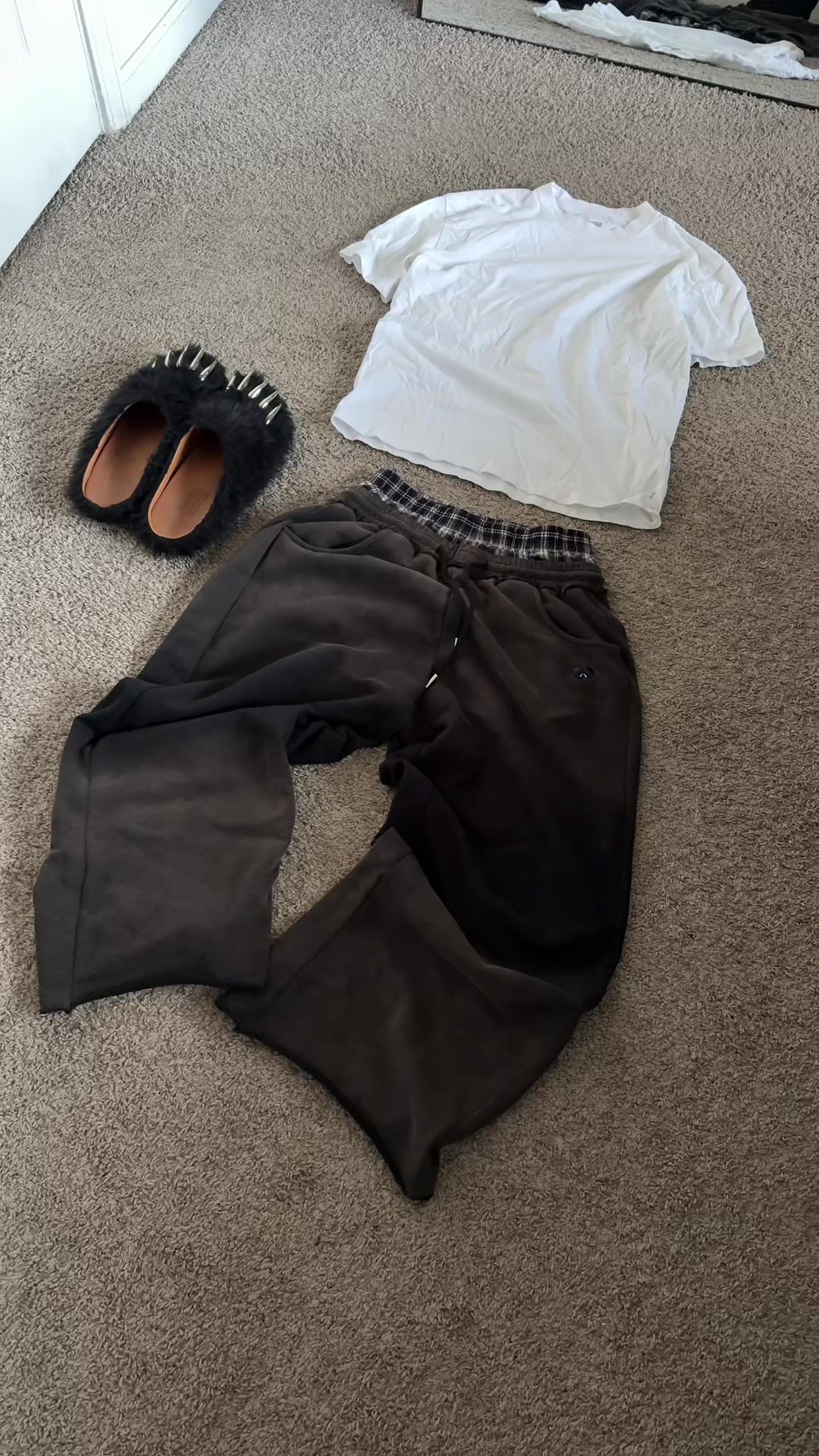 @ㅤ