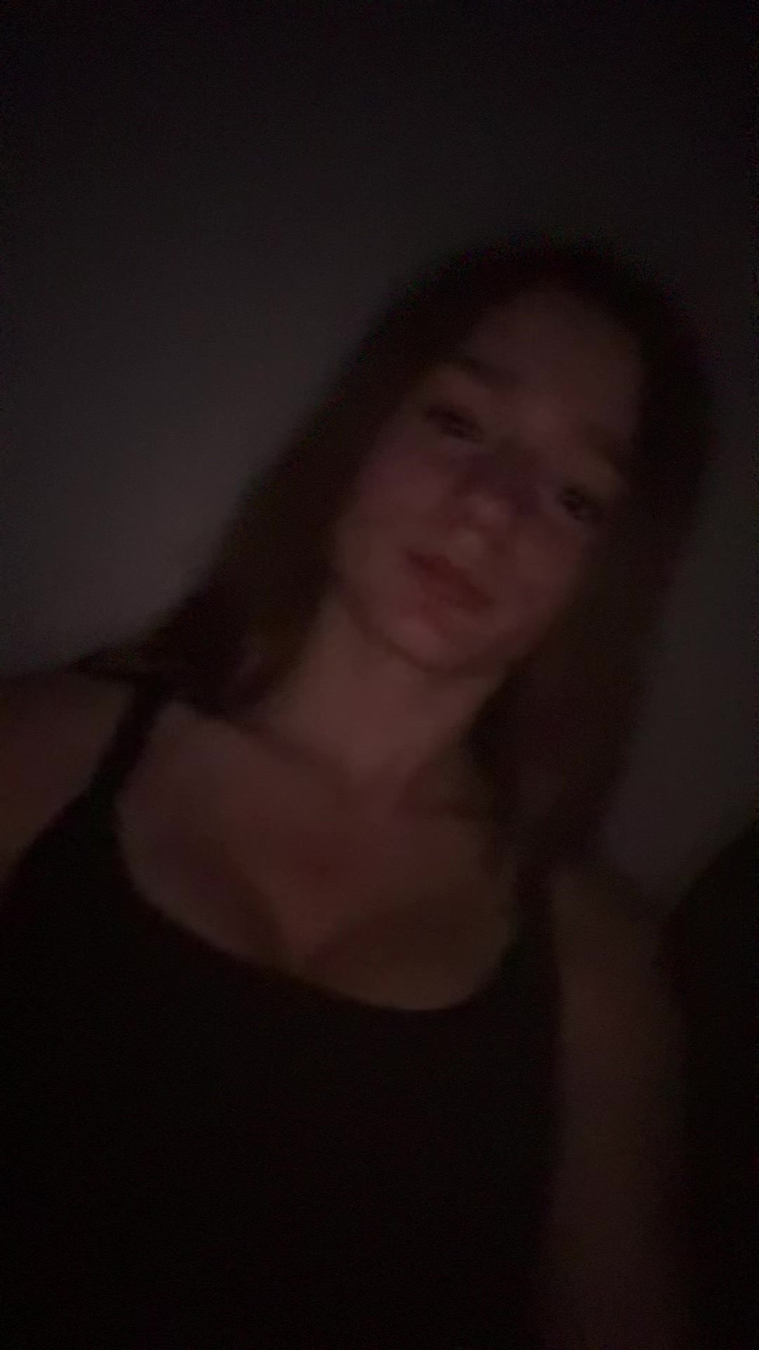 @Bella