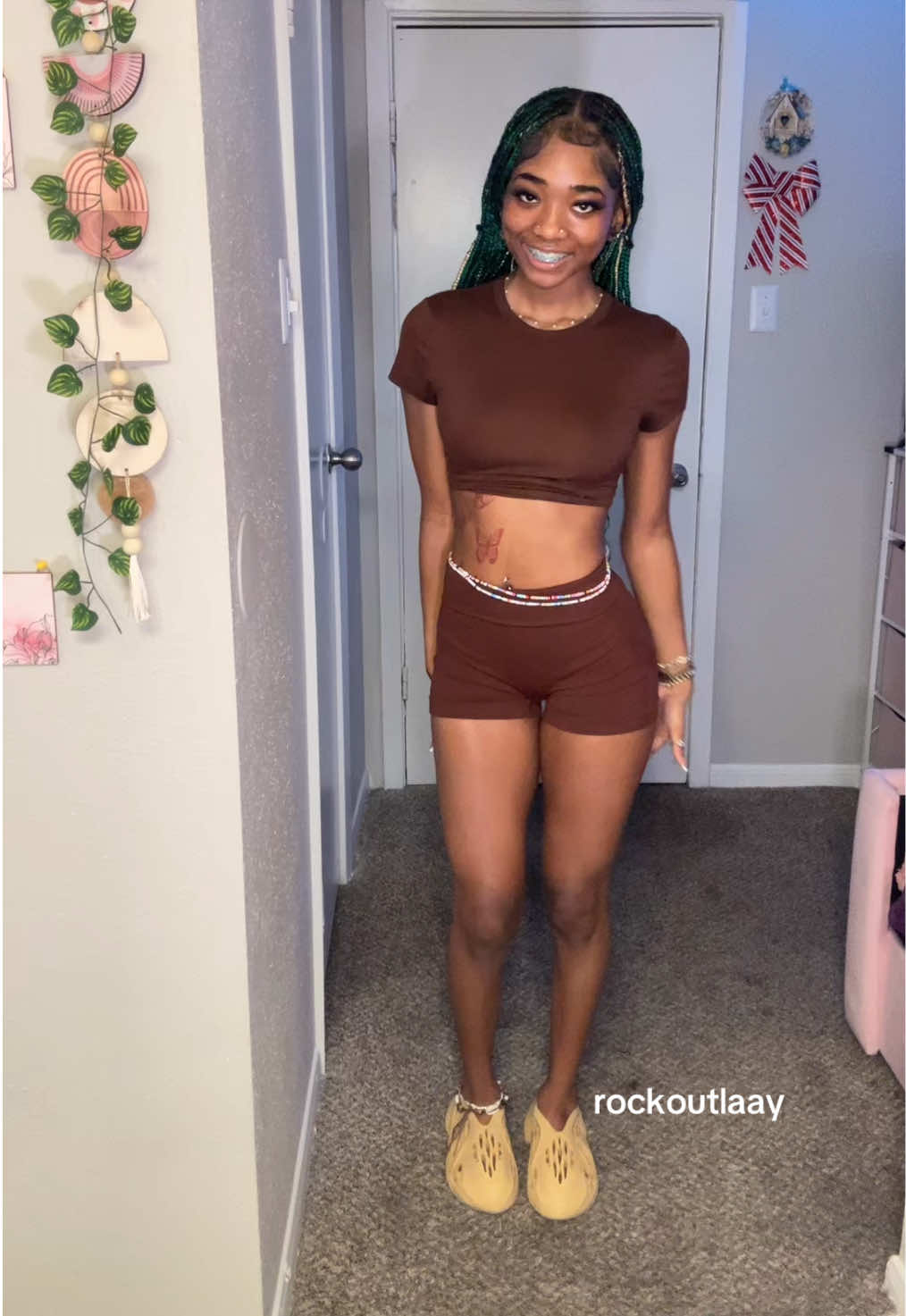 @rockoutlaay