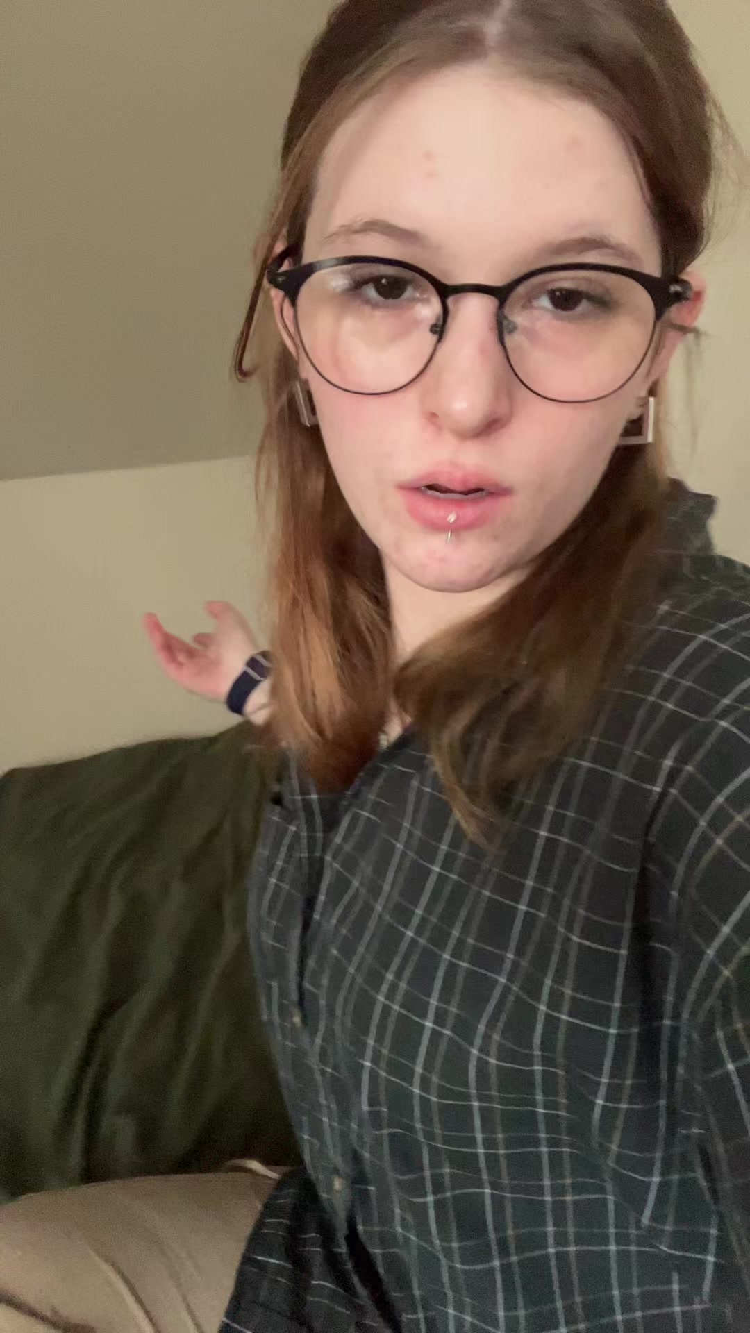 @adrienh711