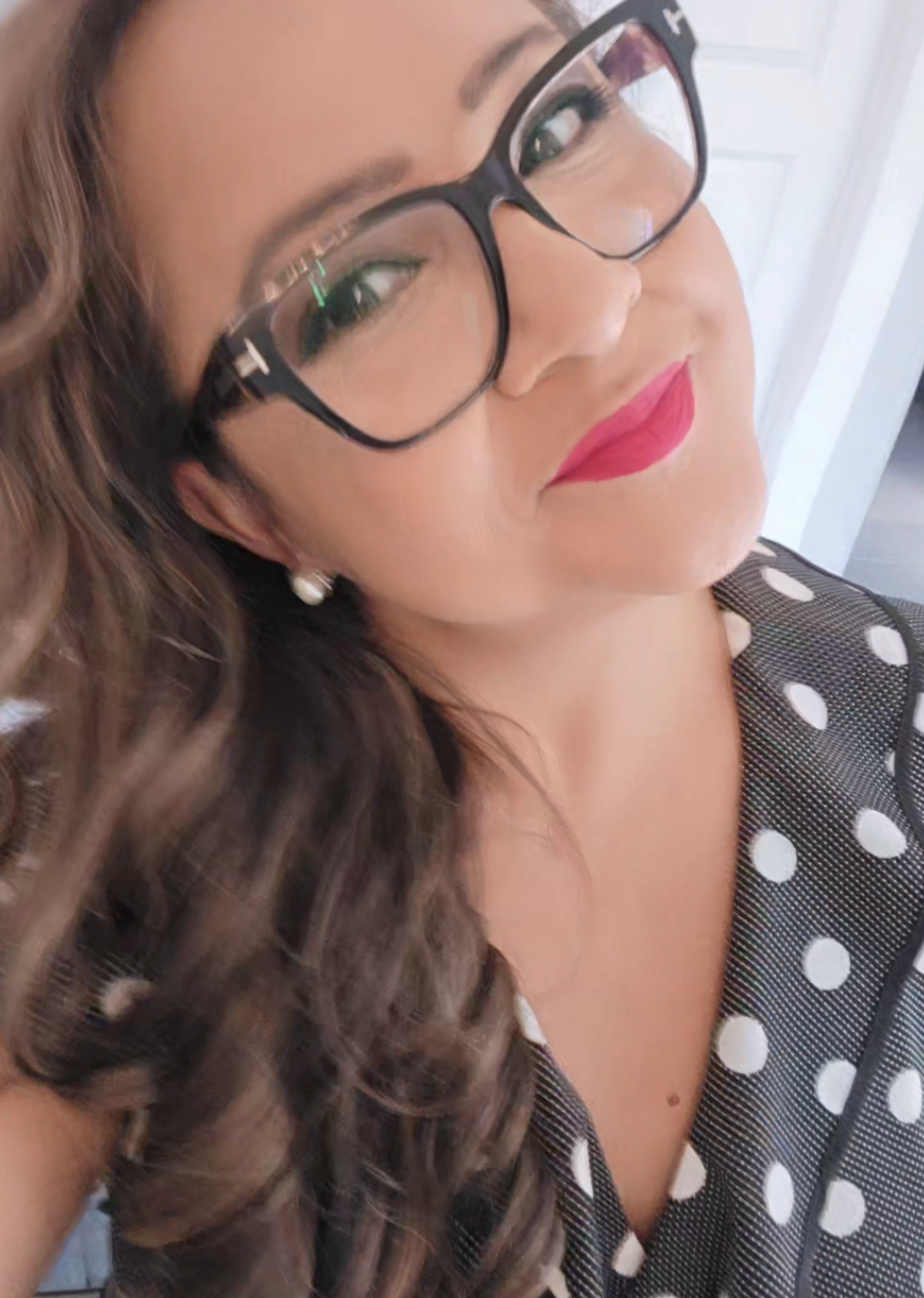@Chica_Latina_YYC