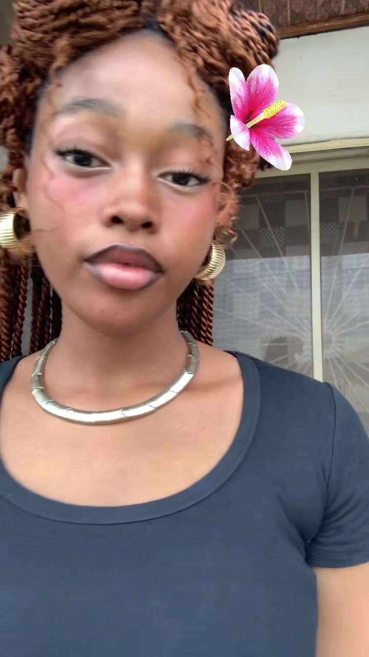 @karesimi💕🥹