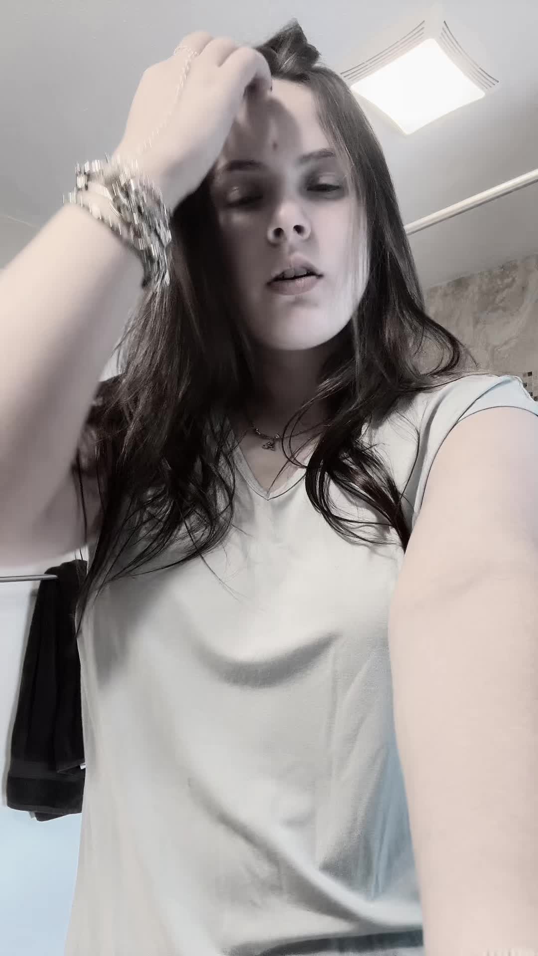 @ari🦋🦋