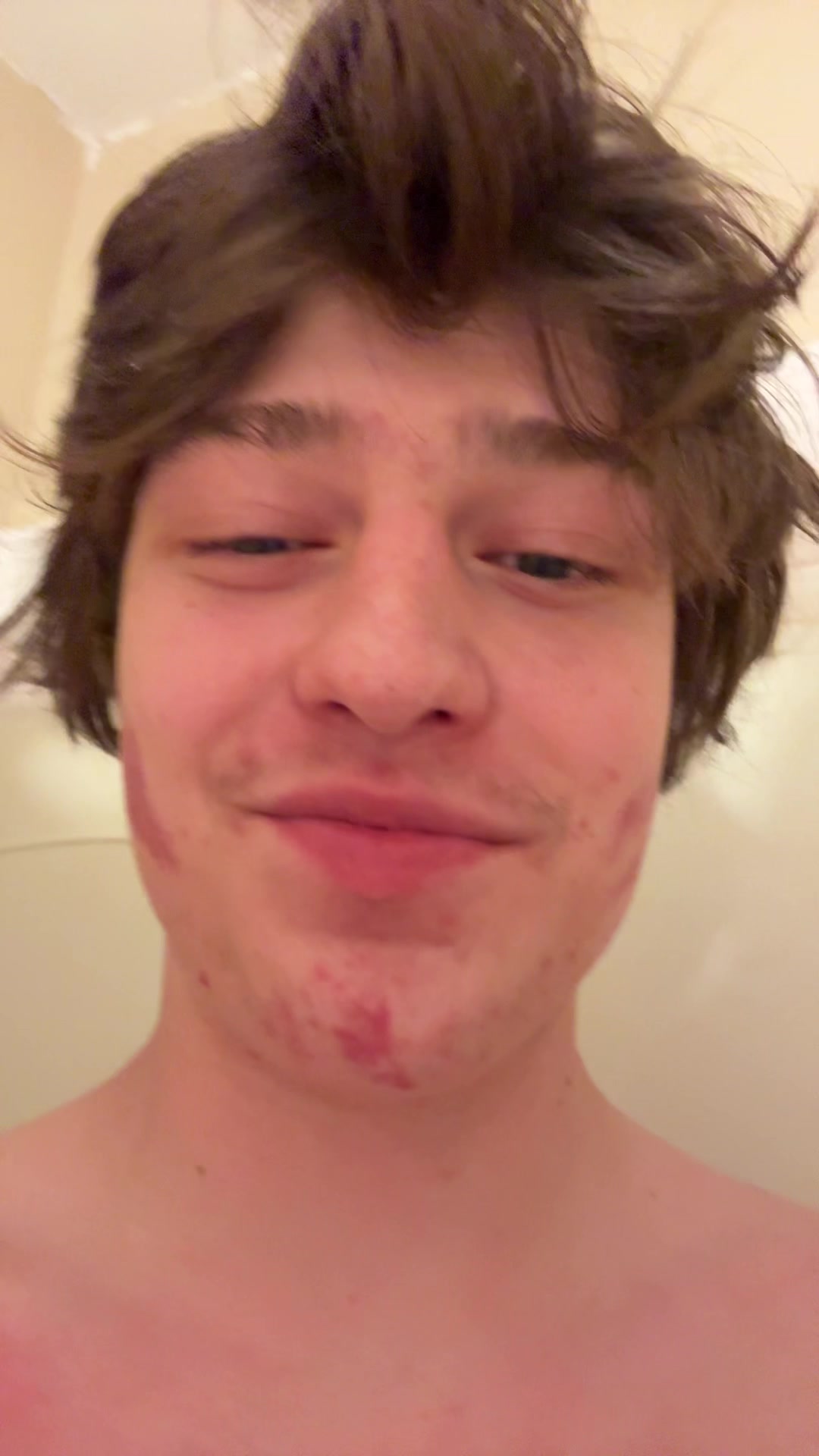 @james(GiggleSquad)