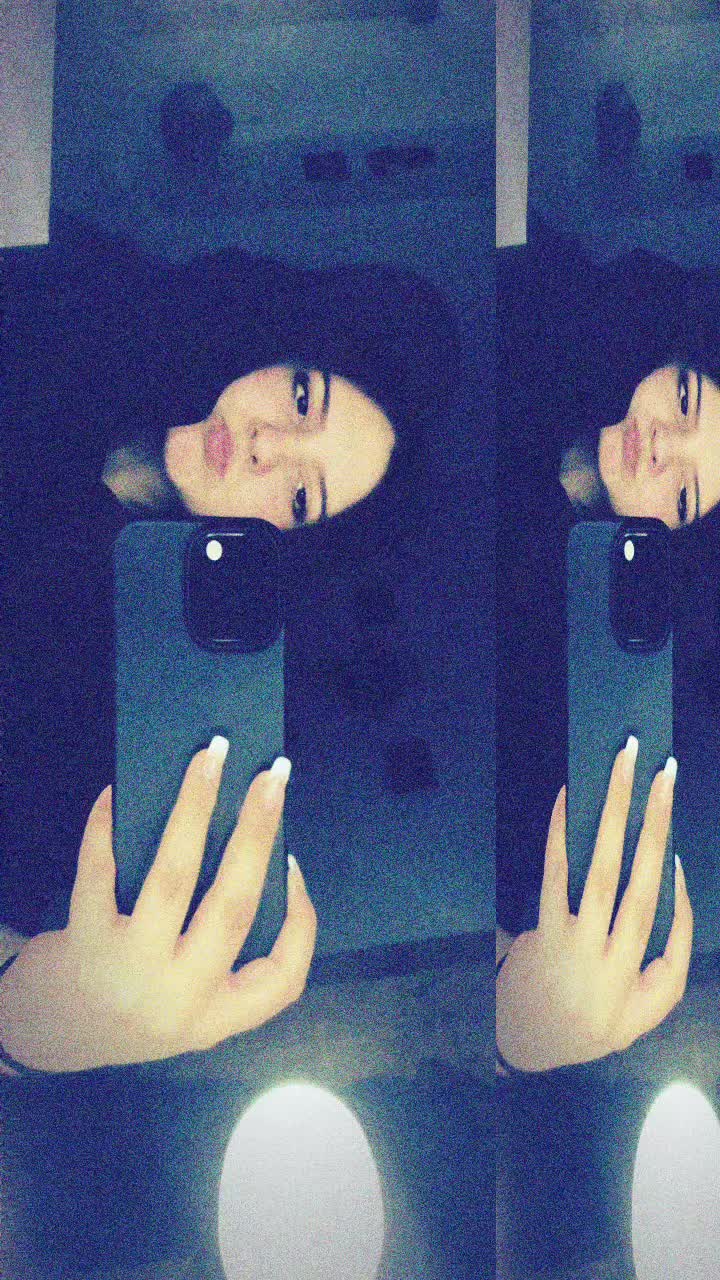 @Johnna 🖤