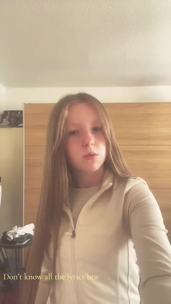 @𝐀𝐓🤍👸
