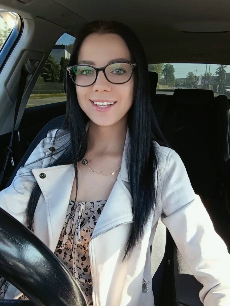 @czarneniebo___
