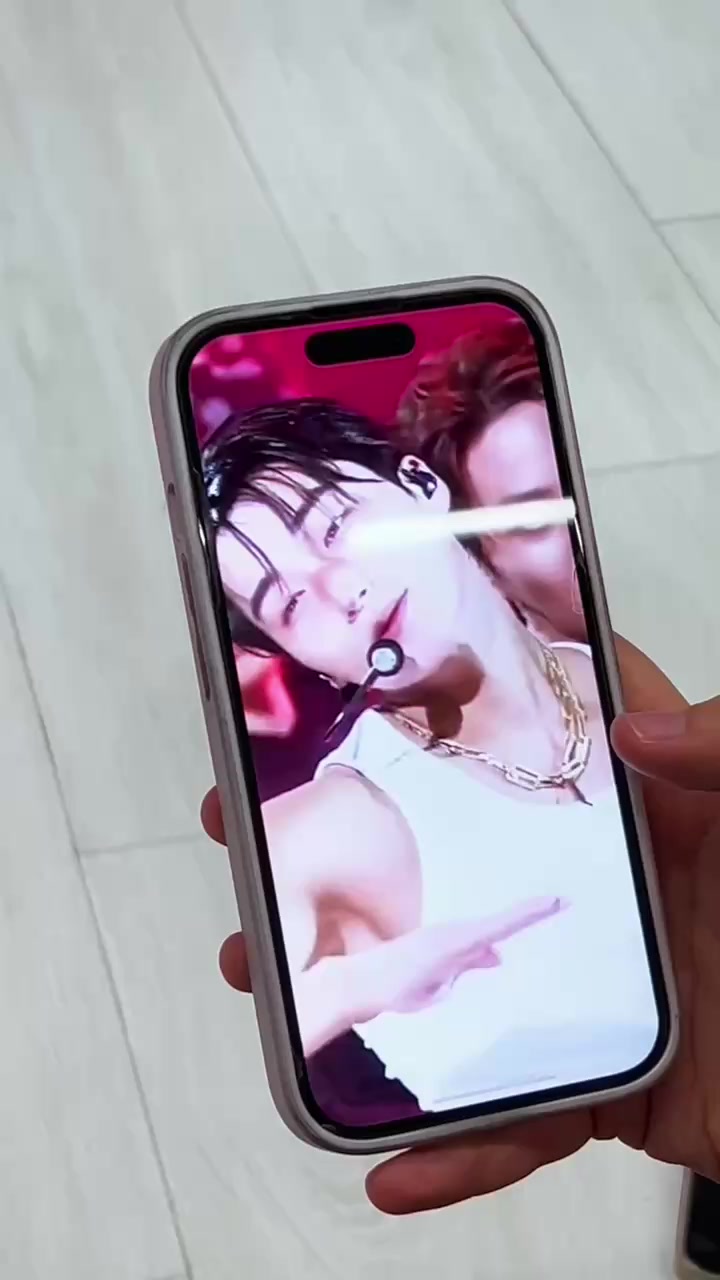 @KITSUNEKPOP