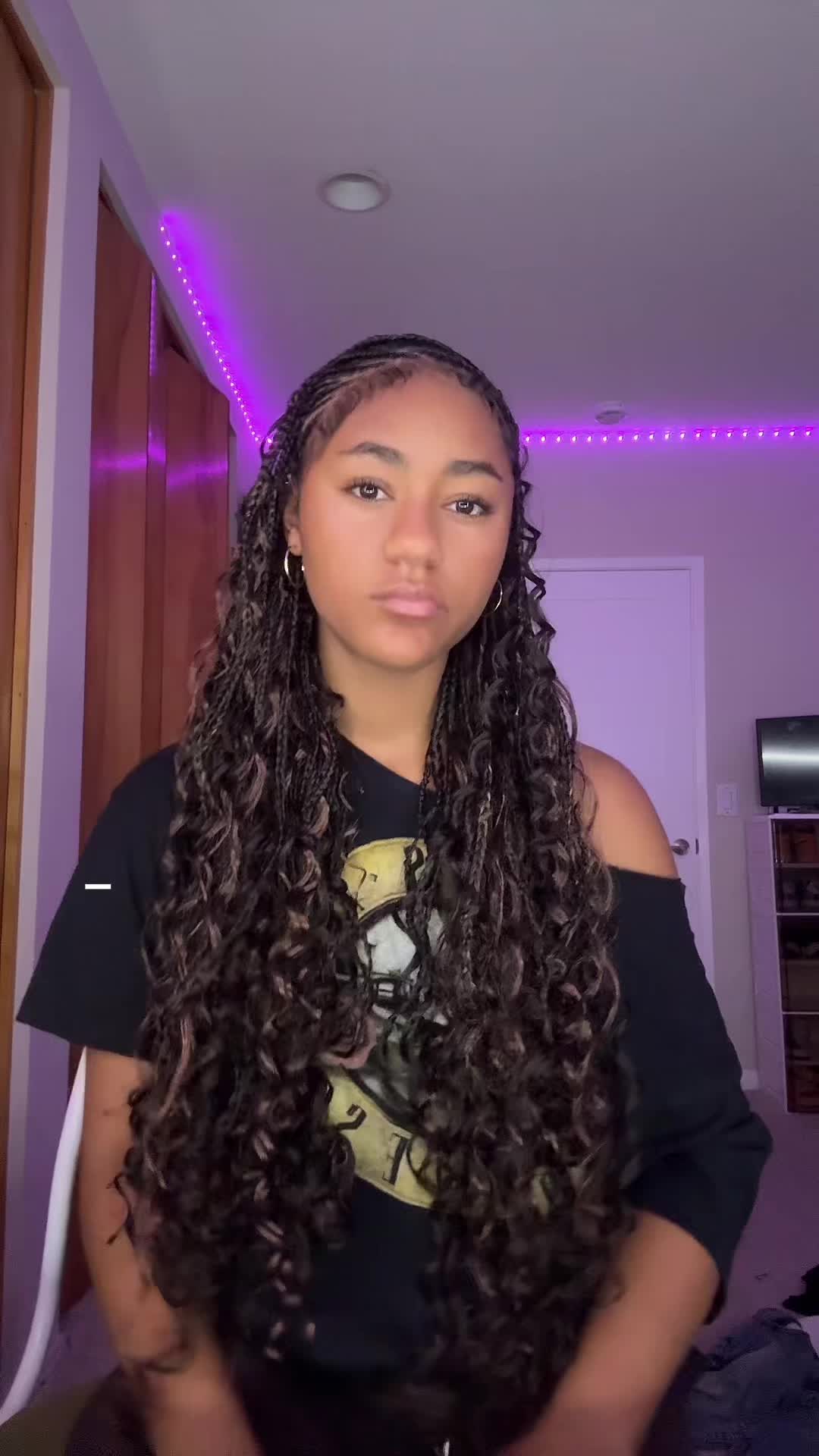 @Ava🙂↕️
