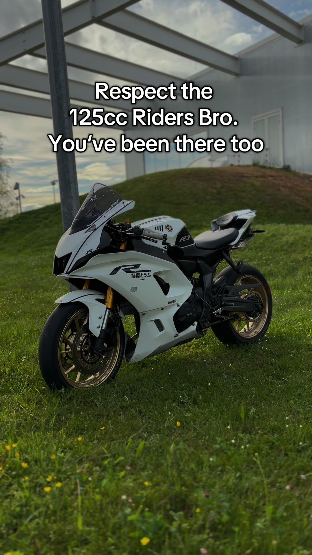 @white_r7_