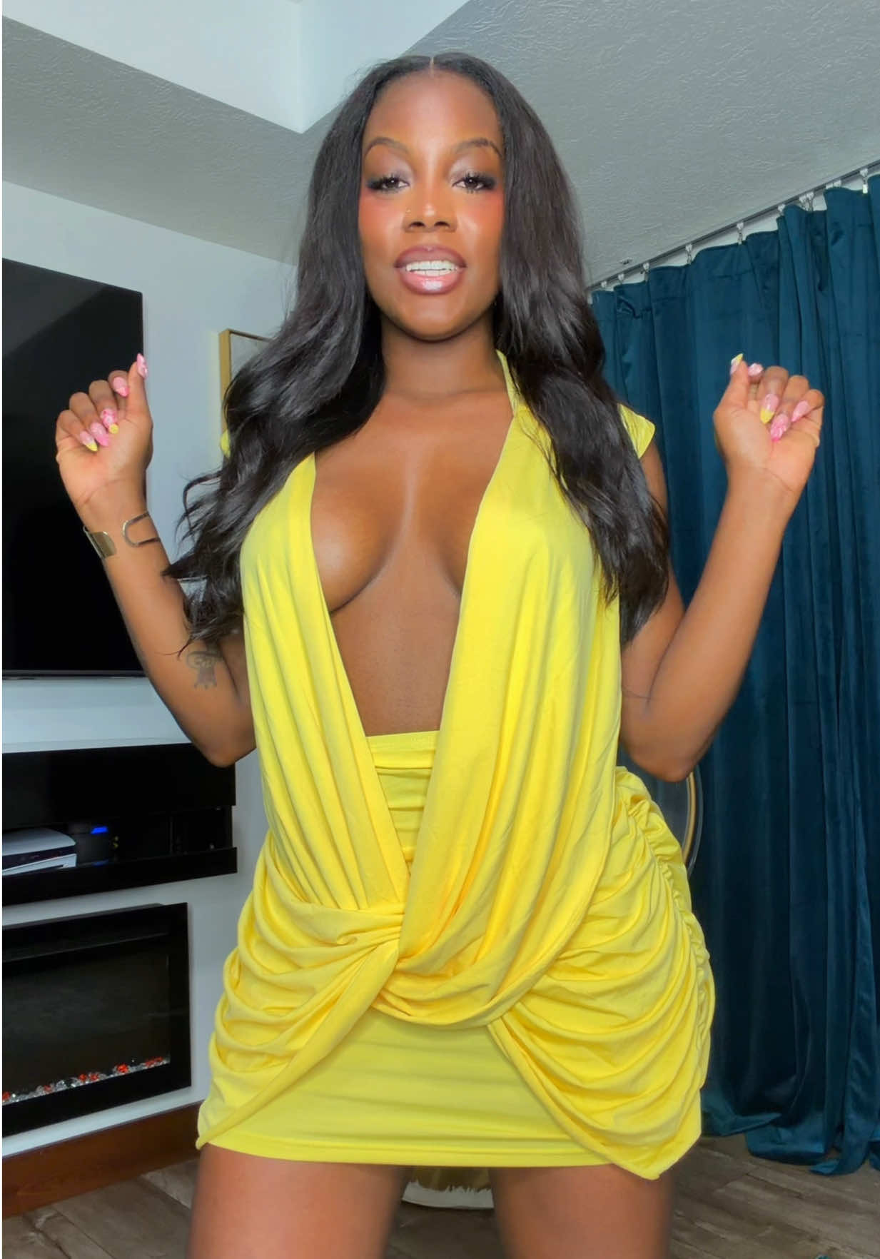 @Whitneyjaydee