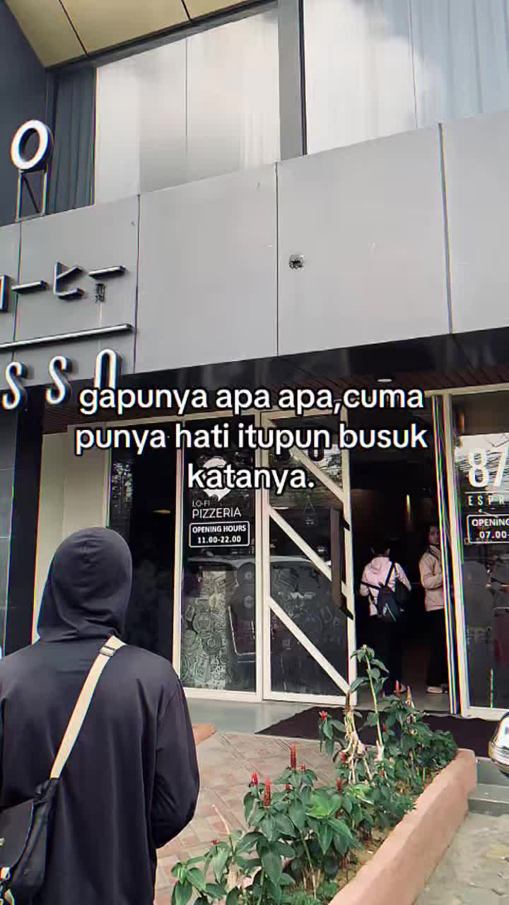 @Yiyiss