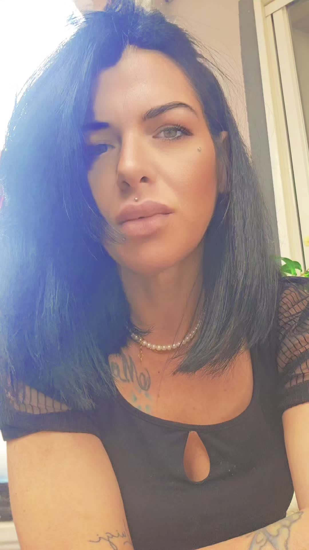 @Ribelle🖤