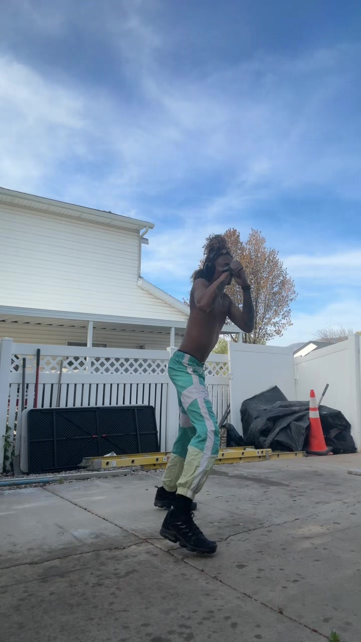@skellyanno🏴&zwj;☠️🩻🫧