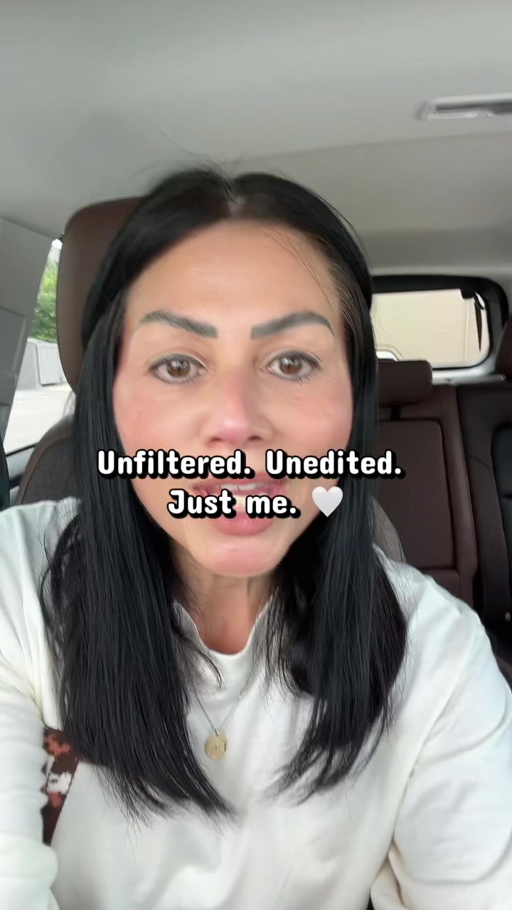 @yvonne.ghalleb ✝️