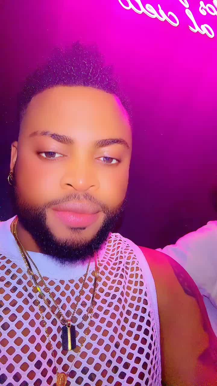 @💵 𝗔𝗨𝗦𝗧𝗜𝗡 𝗪𝗛𝗜𝗧𝗘 💶