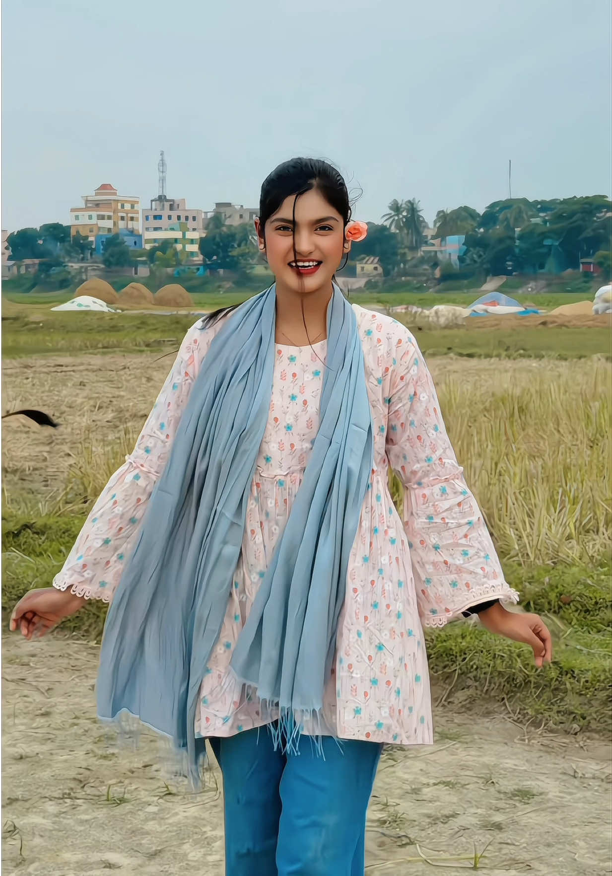 @Akhi Pakhi