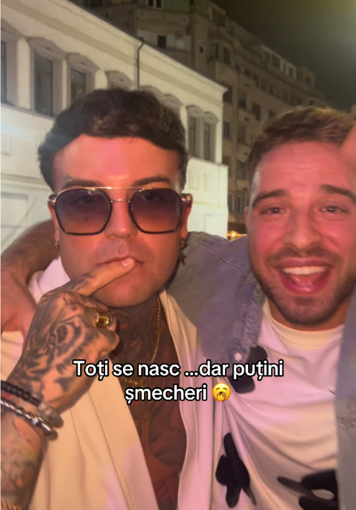 @Dasdenis