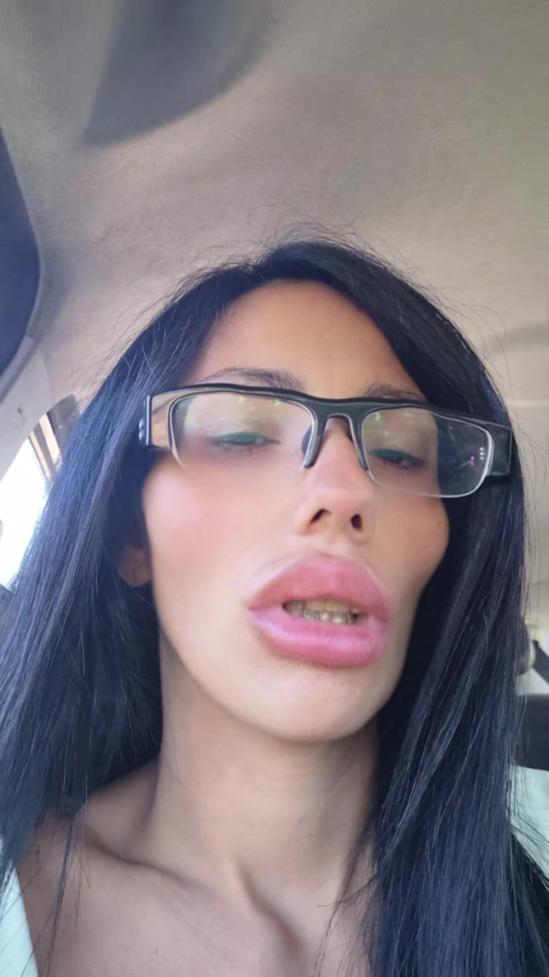 @rosyfirmeofficial
