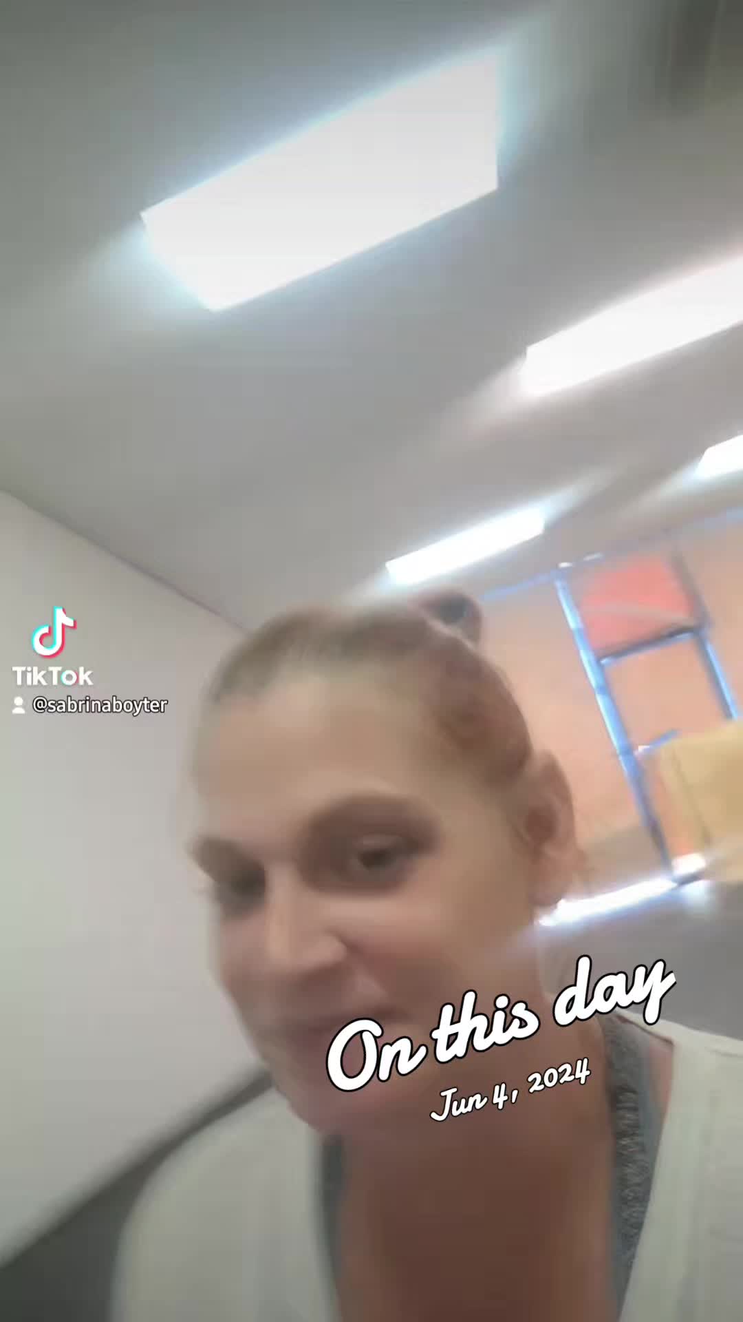 @Sabrina