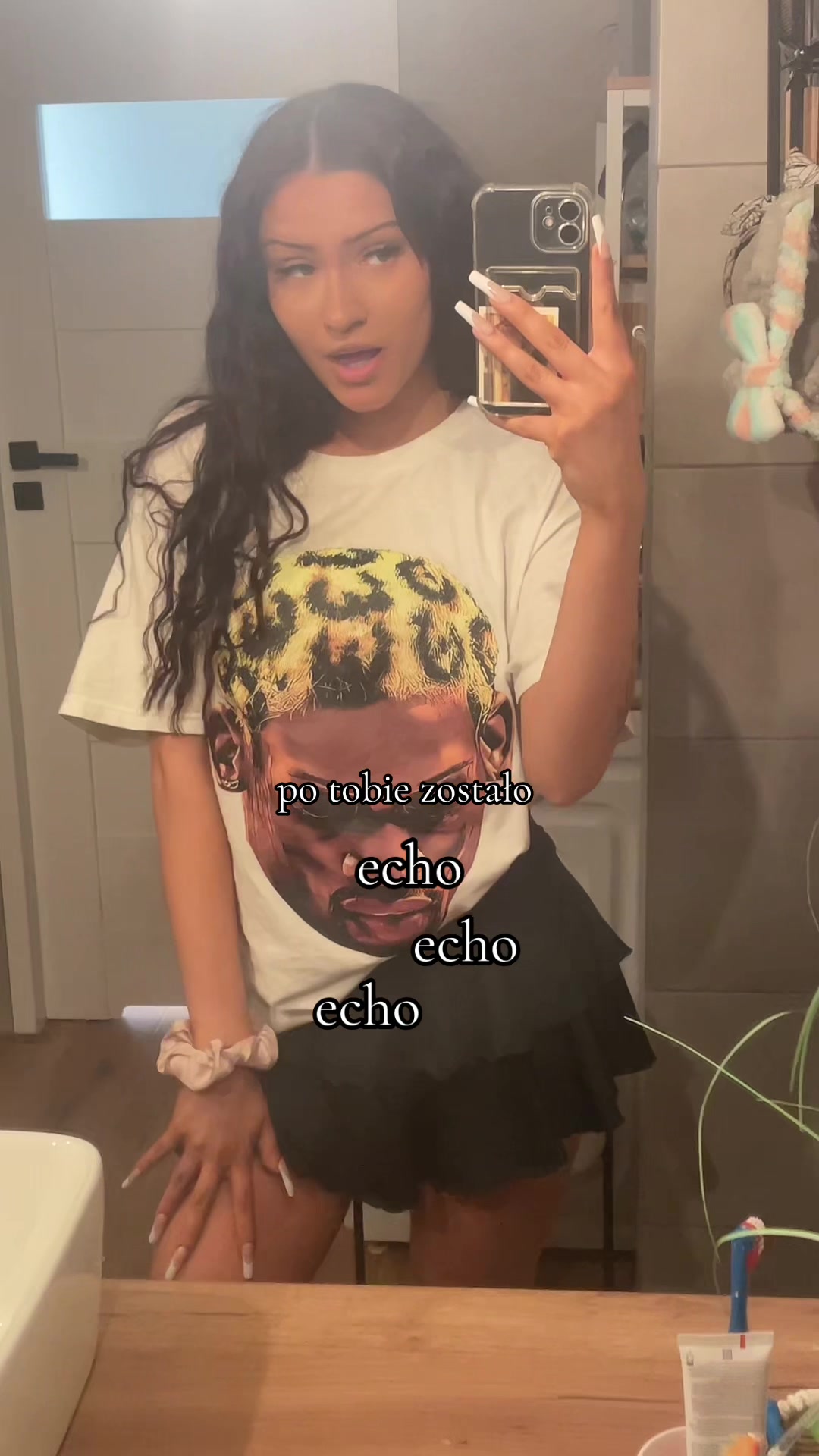 @V I K A