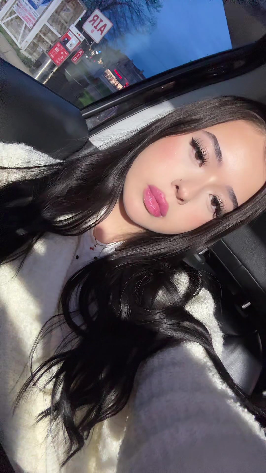 @𝒱𝒜𝒩𝐸♡