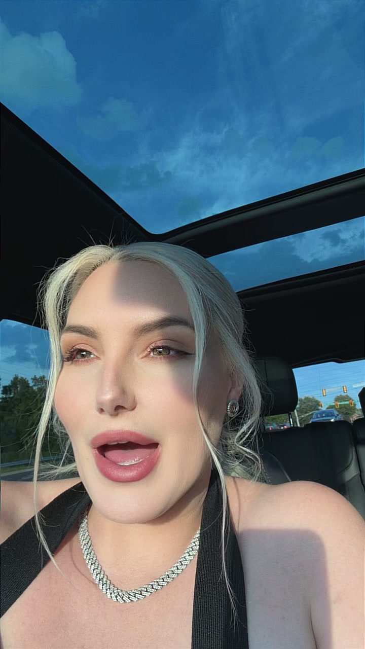 @Lacey J