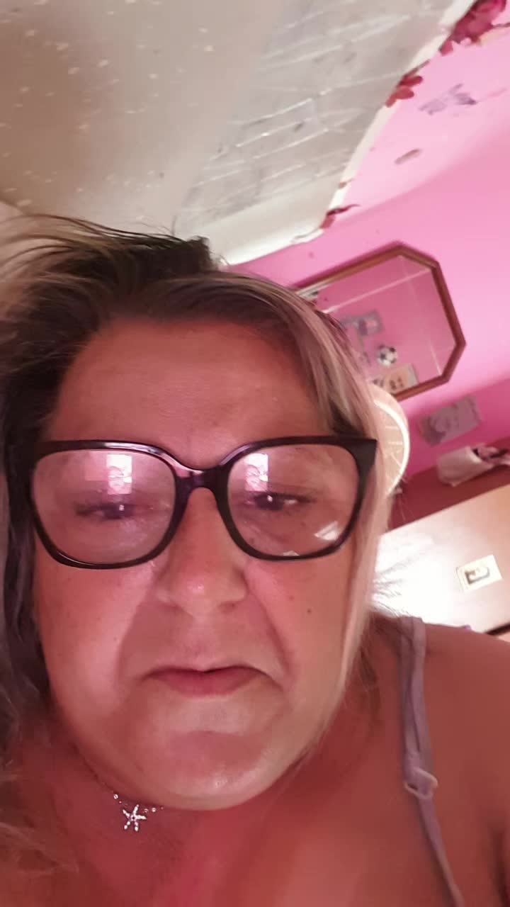 @angela bella bionda pazzerella