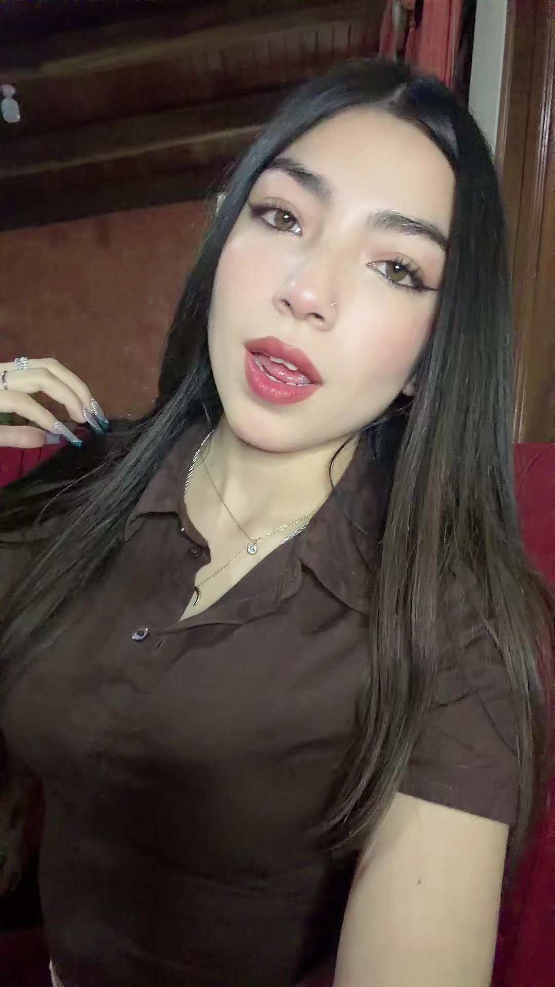 @𝐀𝐋𝐄 🍁