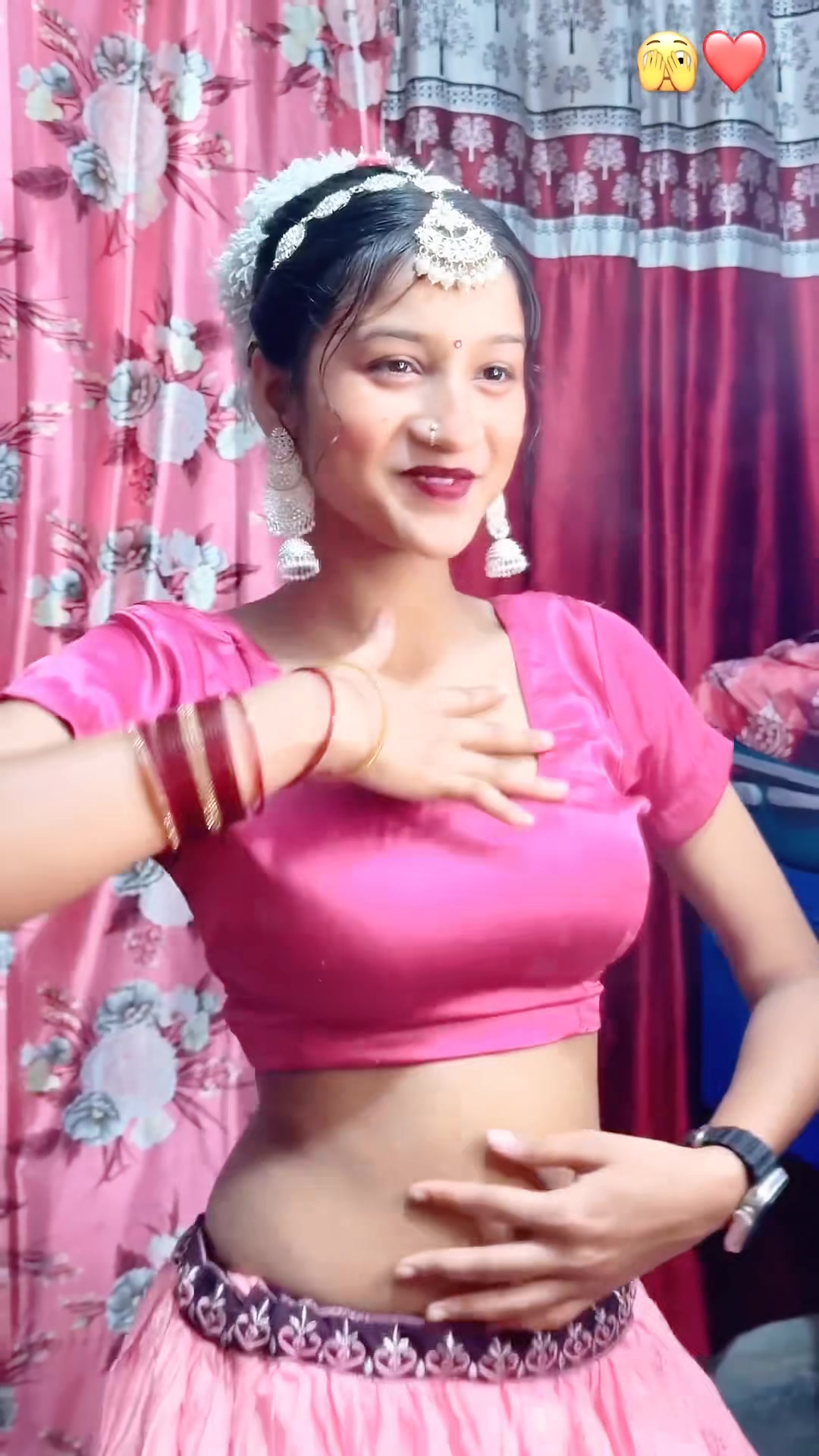 @Bhojpuri Dancer🔥
