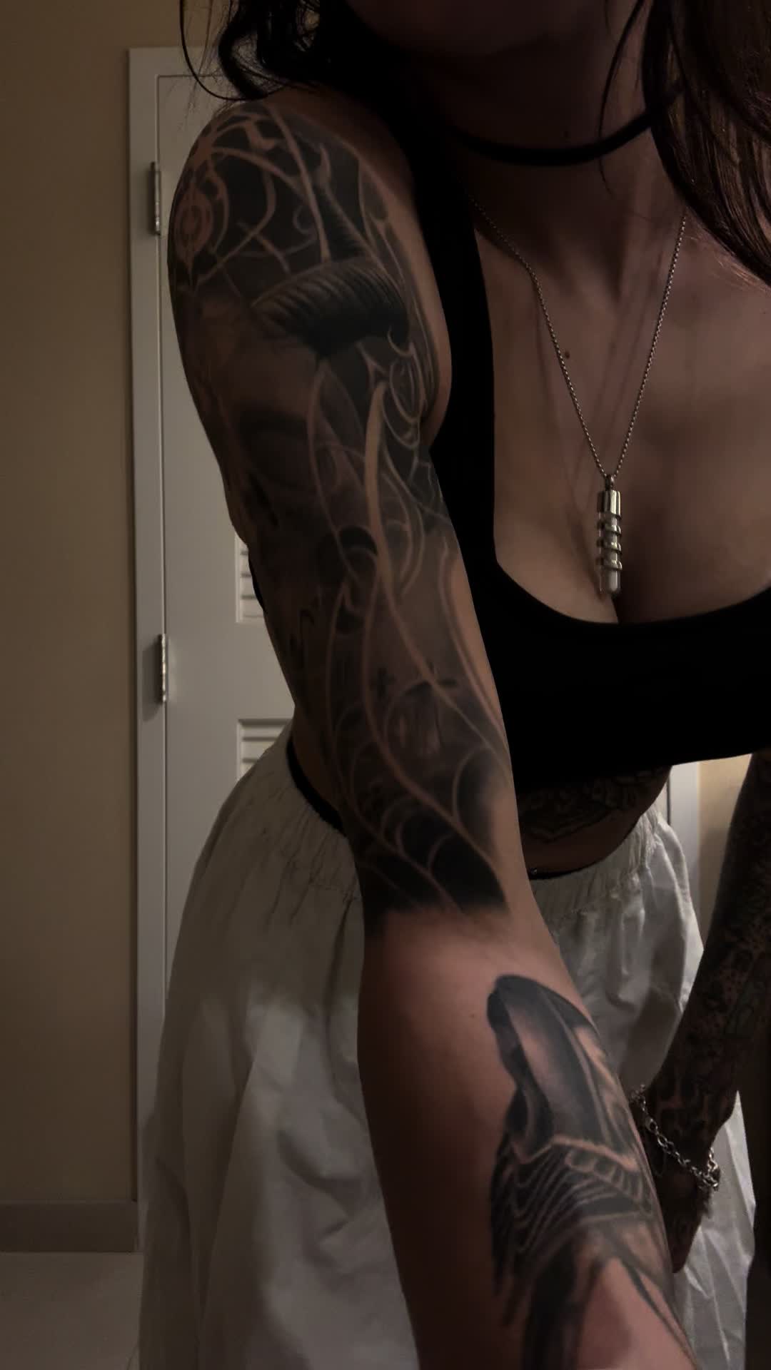 @DammitMelanie